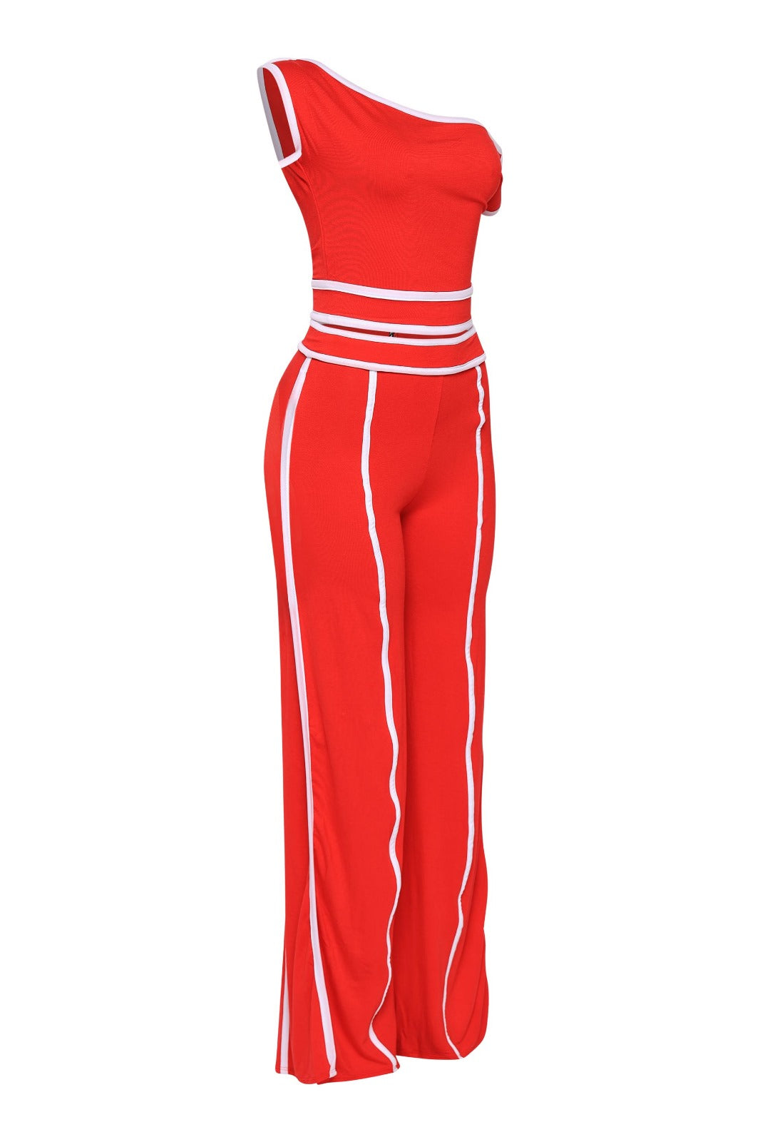 Top de manga corta con hombros descubiertos y pantalones de pierna ancha
