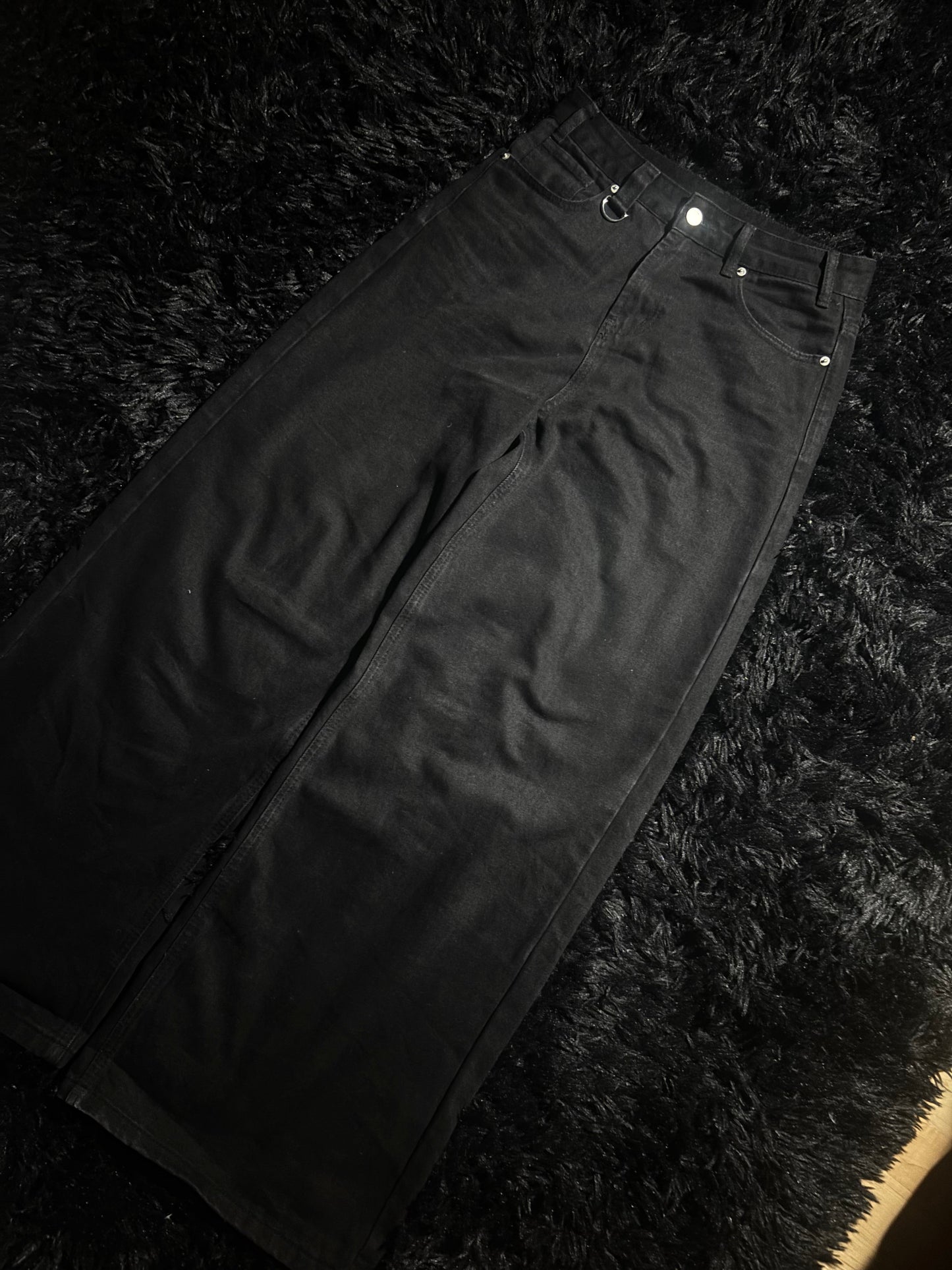 "Kuro" baggy denim