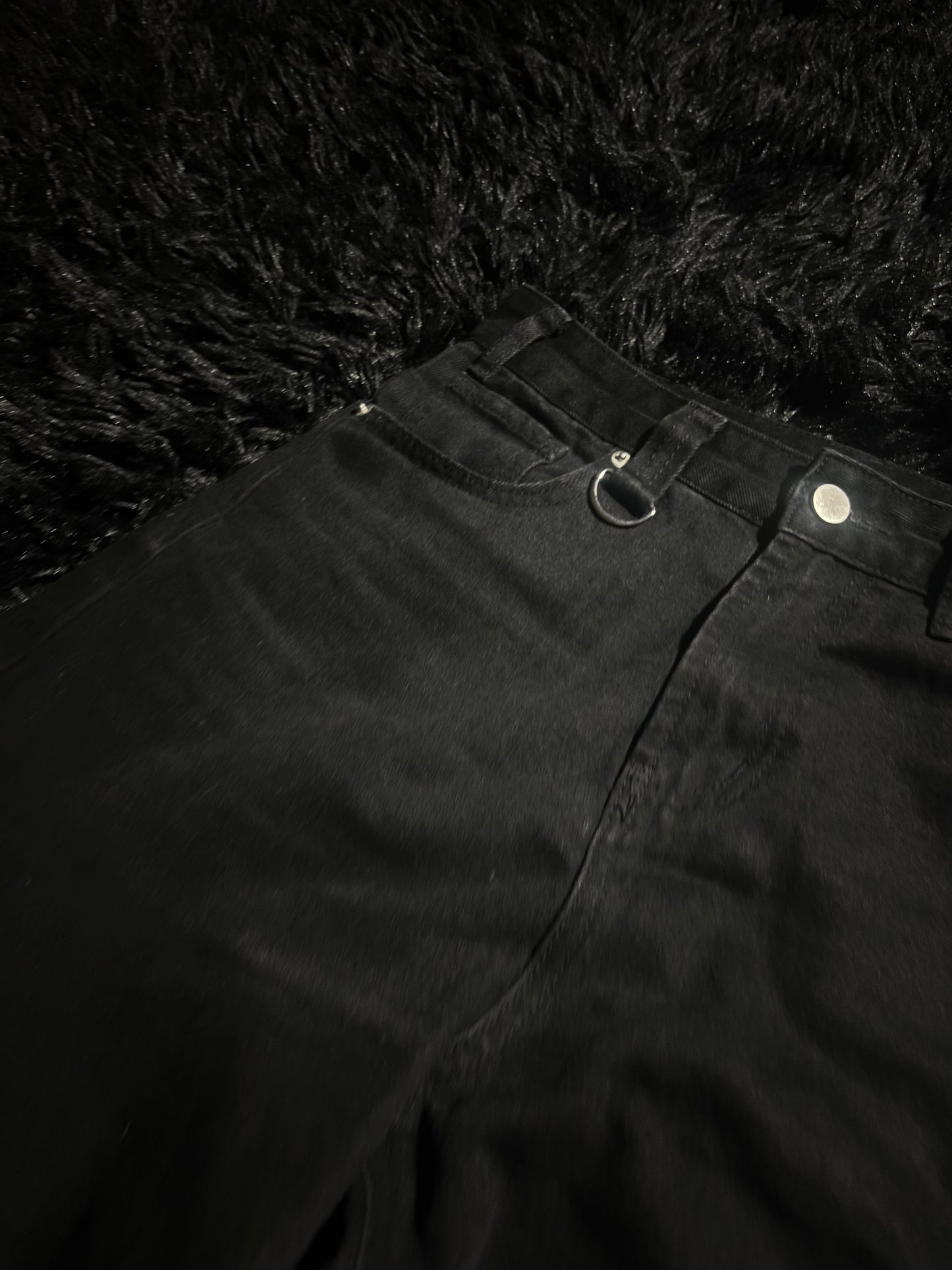 "Kuro" baggy denim