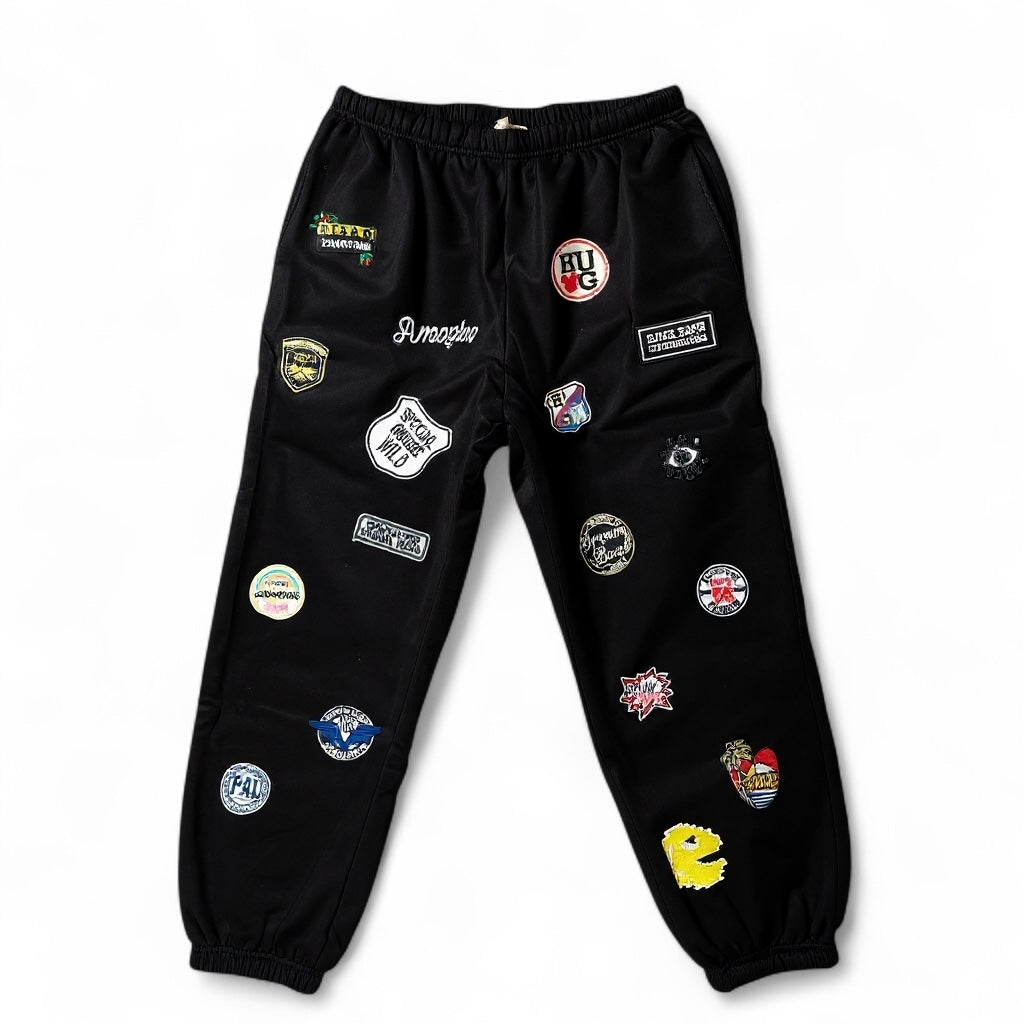 Los joggers de parches múltiples
