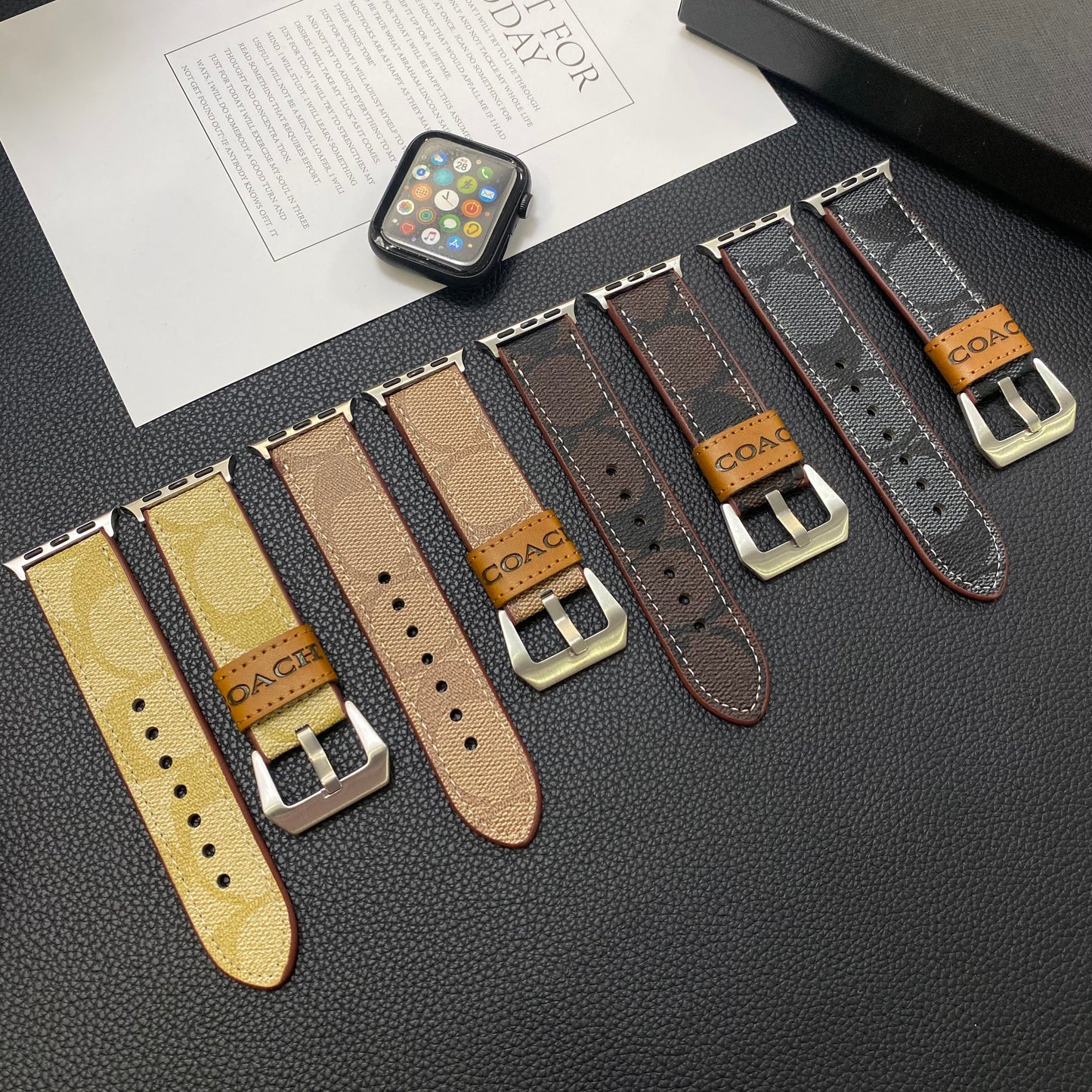 Correa de cuero Coach para Apple Watch marrón claro-YHK244221710