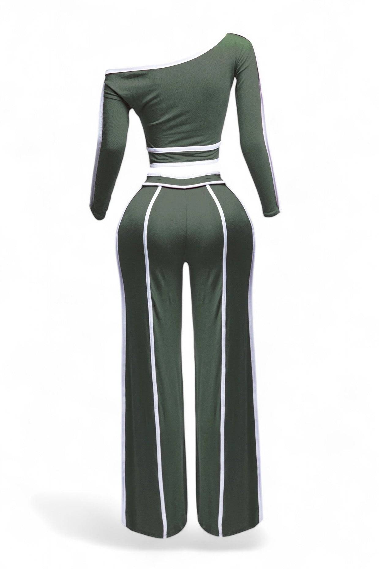 Top de manga larga con hombros descubiertos y pantalones de pierna ancha