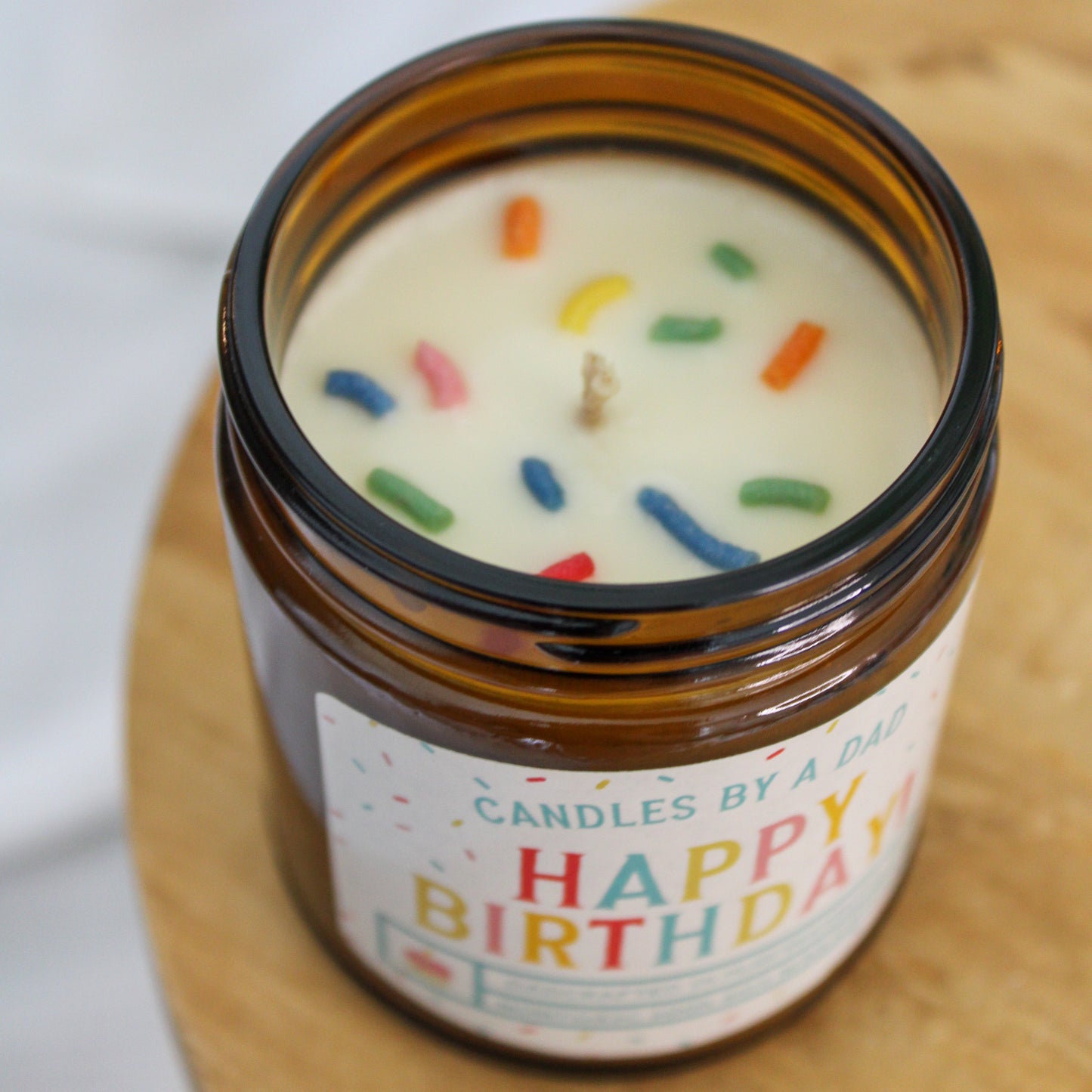 Vela de 7oz de Feliz Cumpleaños con chispas
