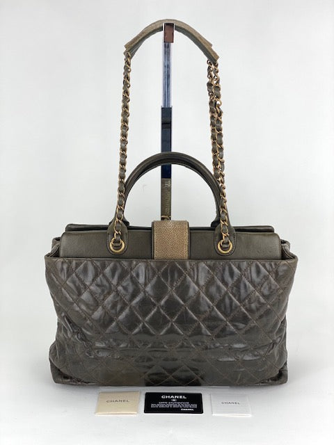 CHANEL Glazed Calfskin Shagreen Large Bindi CC Grey Tote Hand Bag