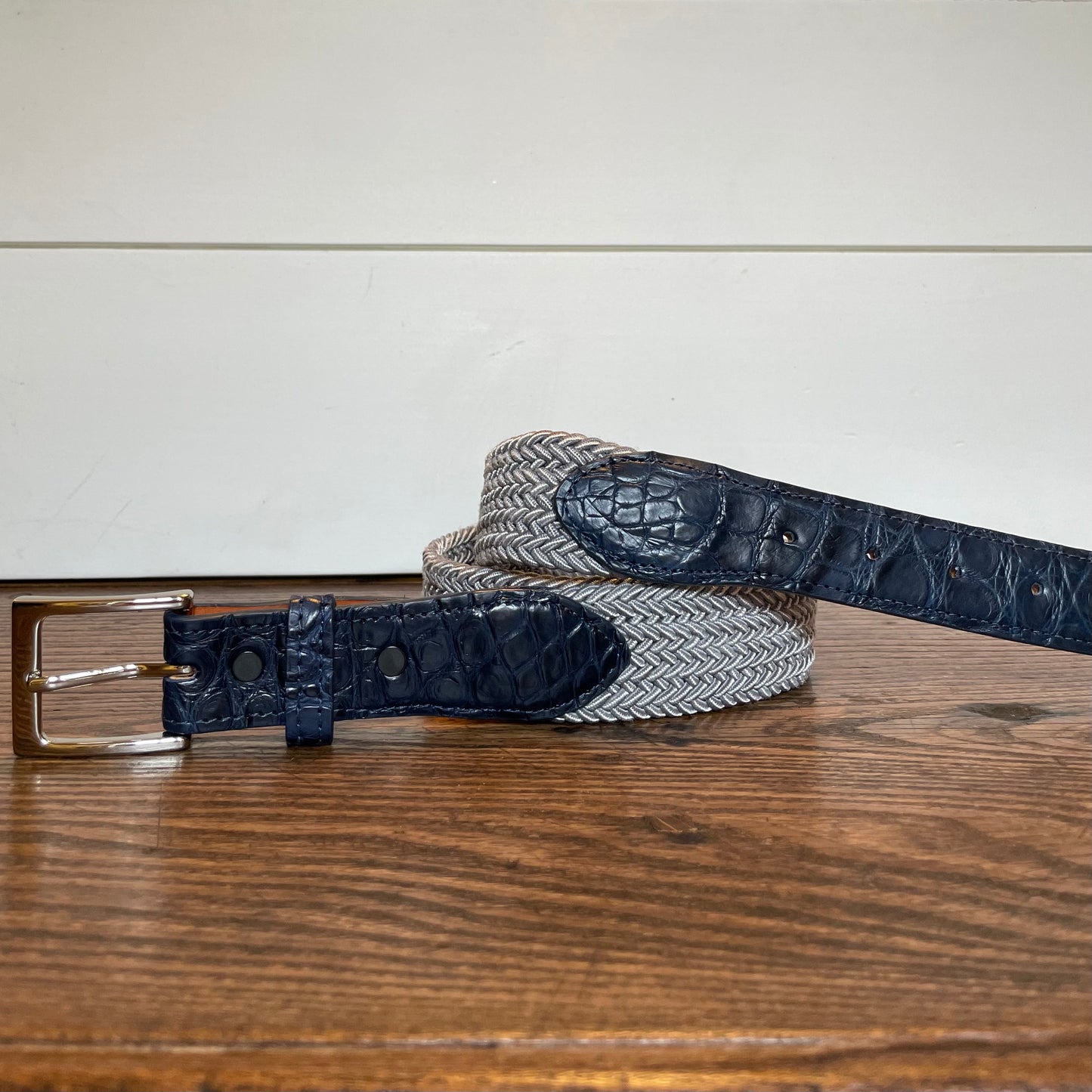 The Stretch Belt, Grey & White