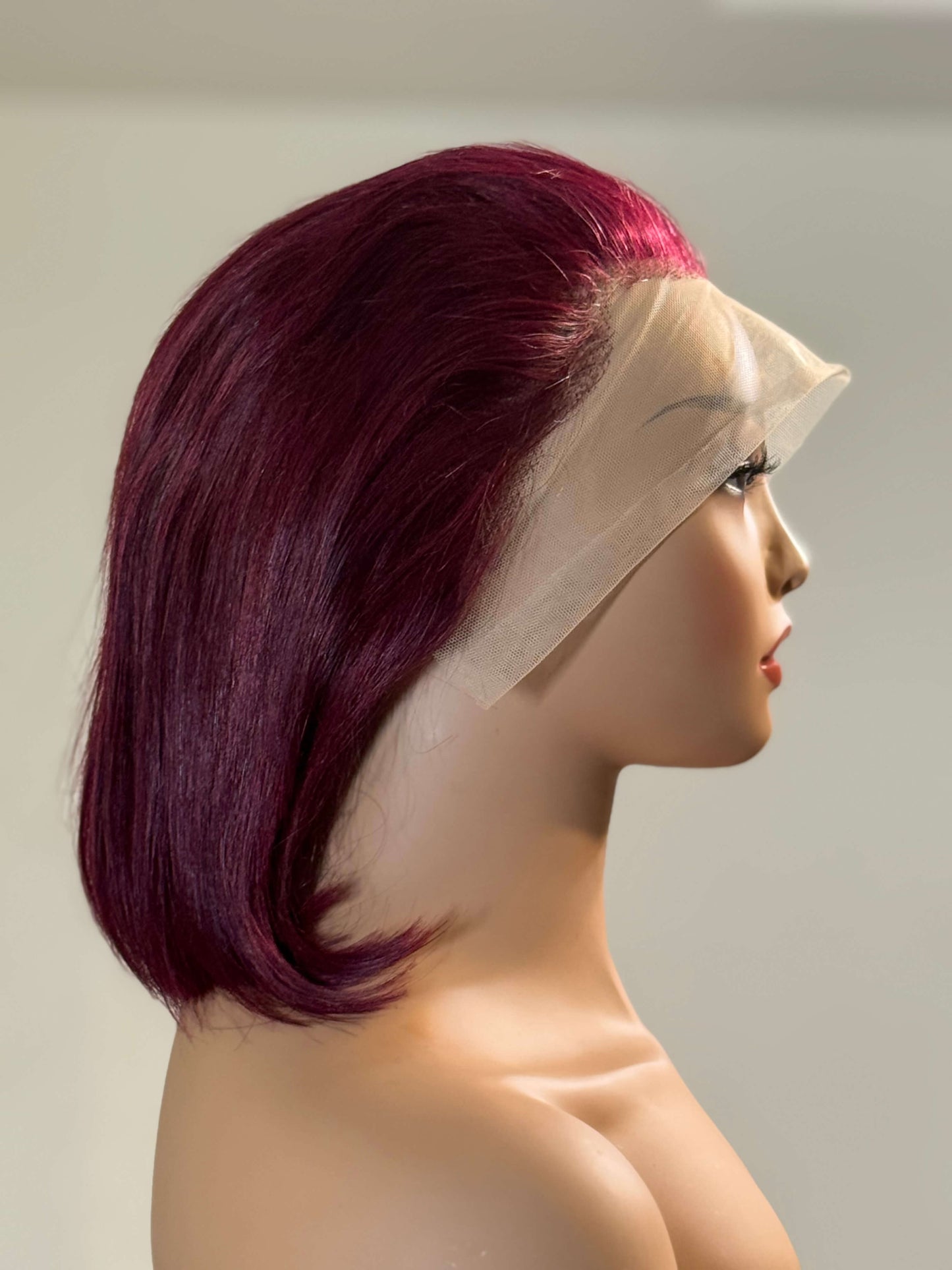 Ruby Cut – Peluca con encaje frontal, estilo bob recto (rojo borgoña)
