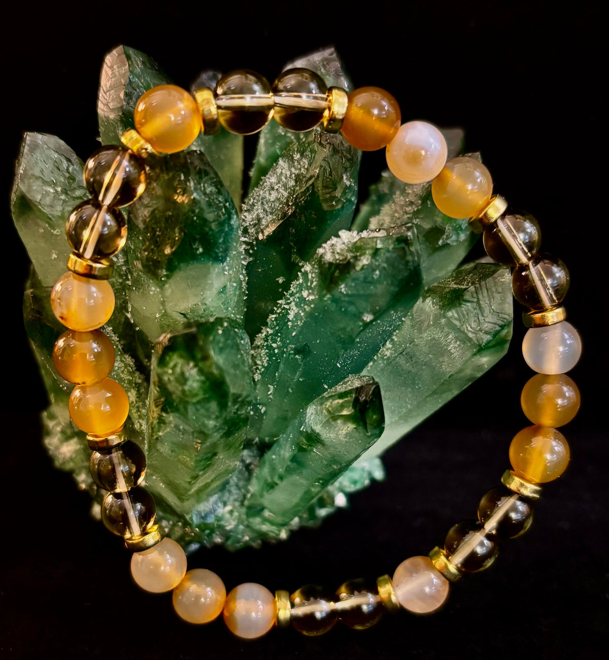 Pulsera bohemia "Elixir del que Piensa Demasiado" – Ágata de Botsuana y Cuarzo Ahumado hechos a mano para el Enraizamiento y la Claridad