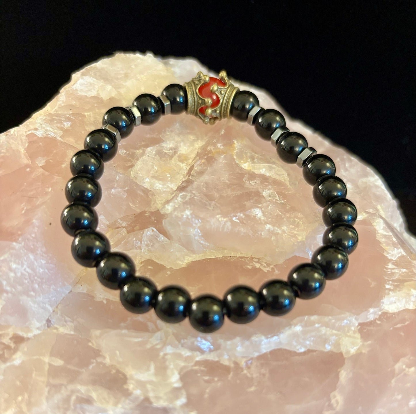 Pulsera Energética Protectora Coronada – Cuentas de Piedra Natural de 8 mm (Múltiples Colores Disponibles)