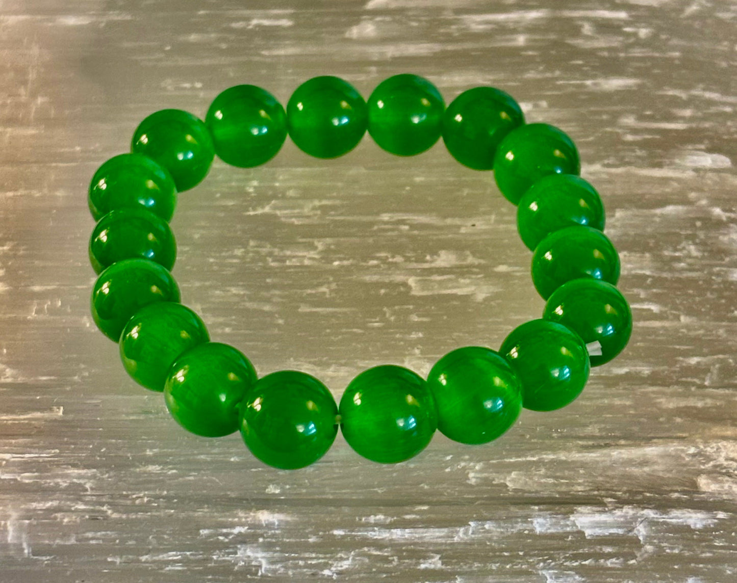 Pulsera de cuentas de cristal de ojo de gato verde (8, 10 y 12 mm para muñecas pequeñas y medianas)