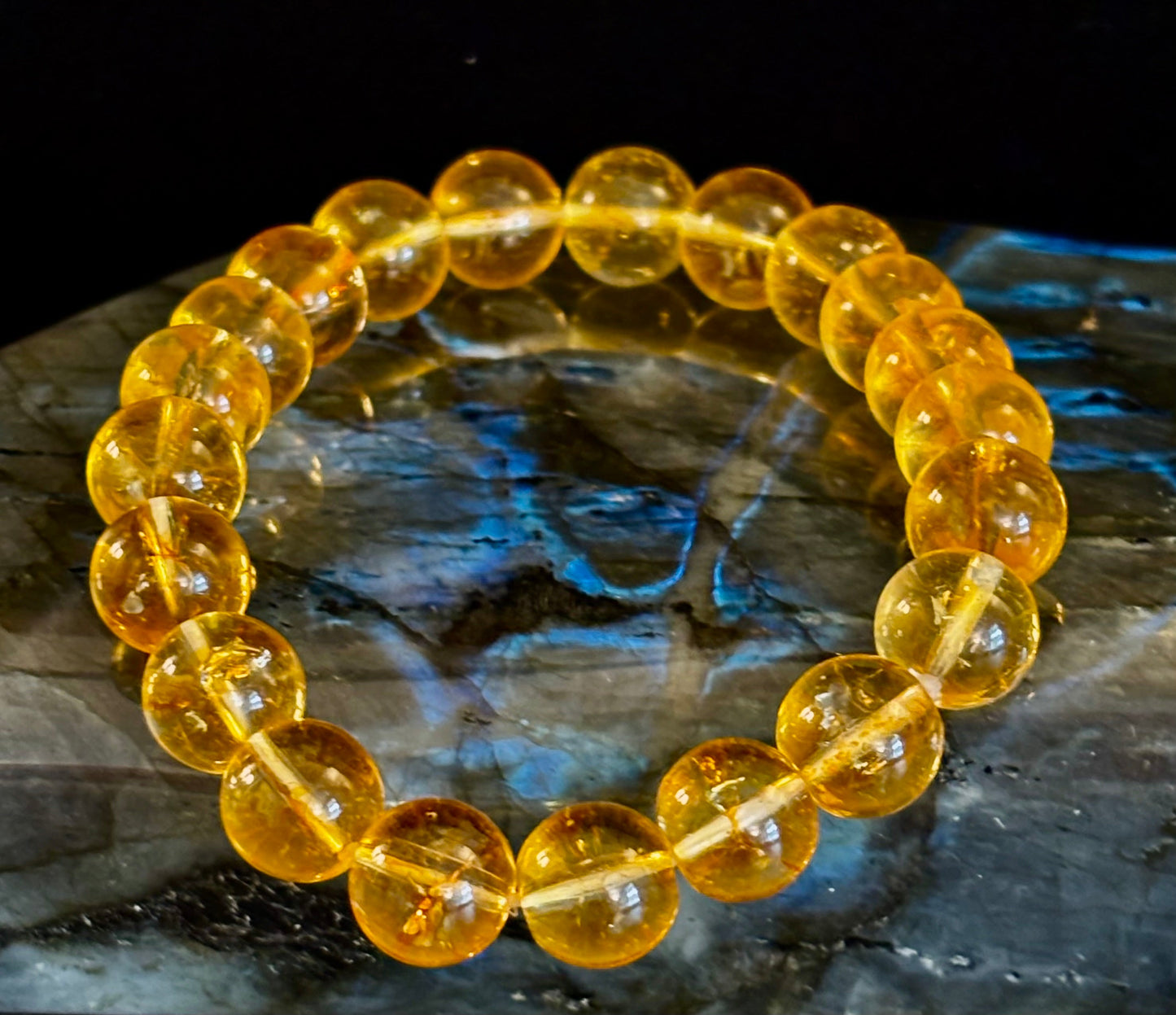Pulsera Redonda de Citrino con Cuentas – Manifiesta Alegría, Luz y Abundancia