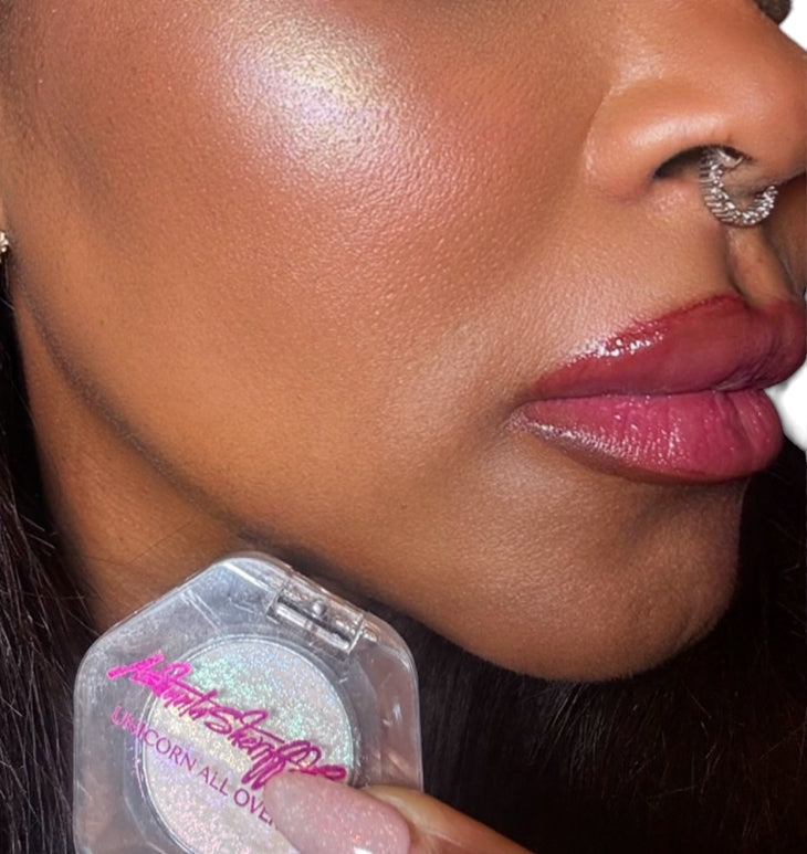Ashunta Sheriff Beauty Unicorn All Over Glow