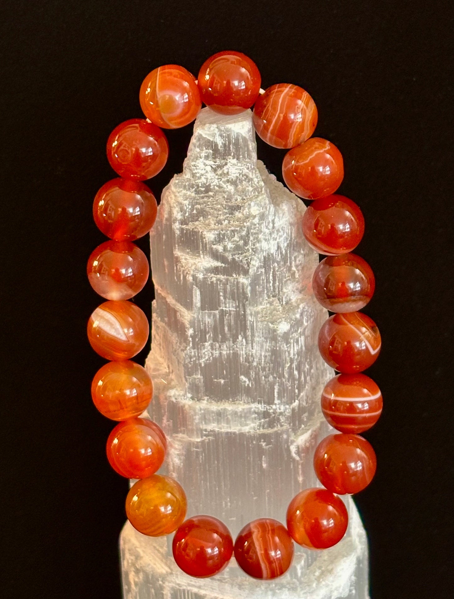 Pulsera de Cornalina 8mm y 10mm – Joyería Reiki para Motivación y Manifestación (Muñeca Mediana)
