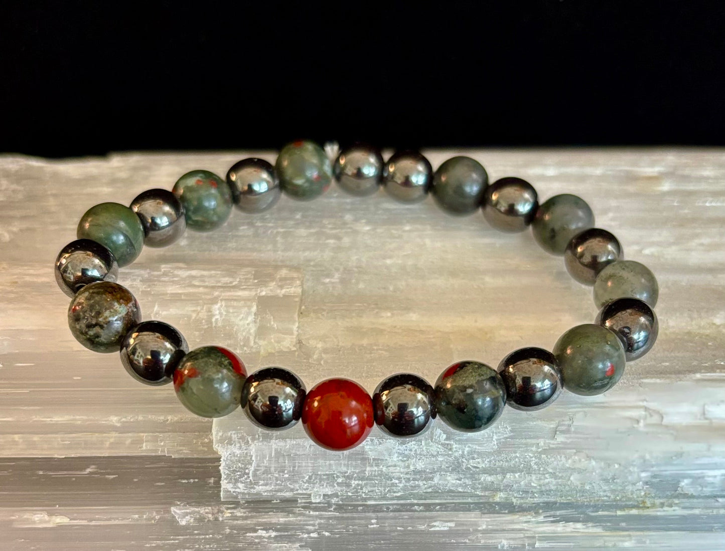 Pulsera de cristal curativa de heliotropo y hematita (alivio del dolor)