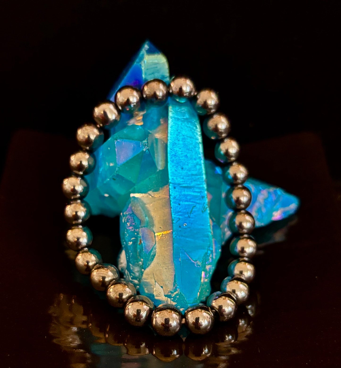 Pulsera de Hematita para Conexión a Tierra y Protección – Piedra Curativa para el Chakra Raíz para Confianza, Claridad y Estabilidad (Opciones de 6mm, 8mm, 10mm)