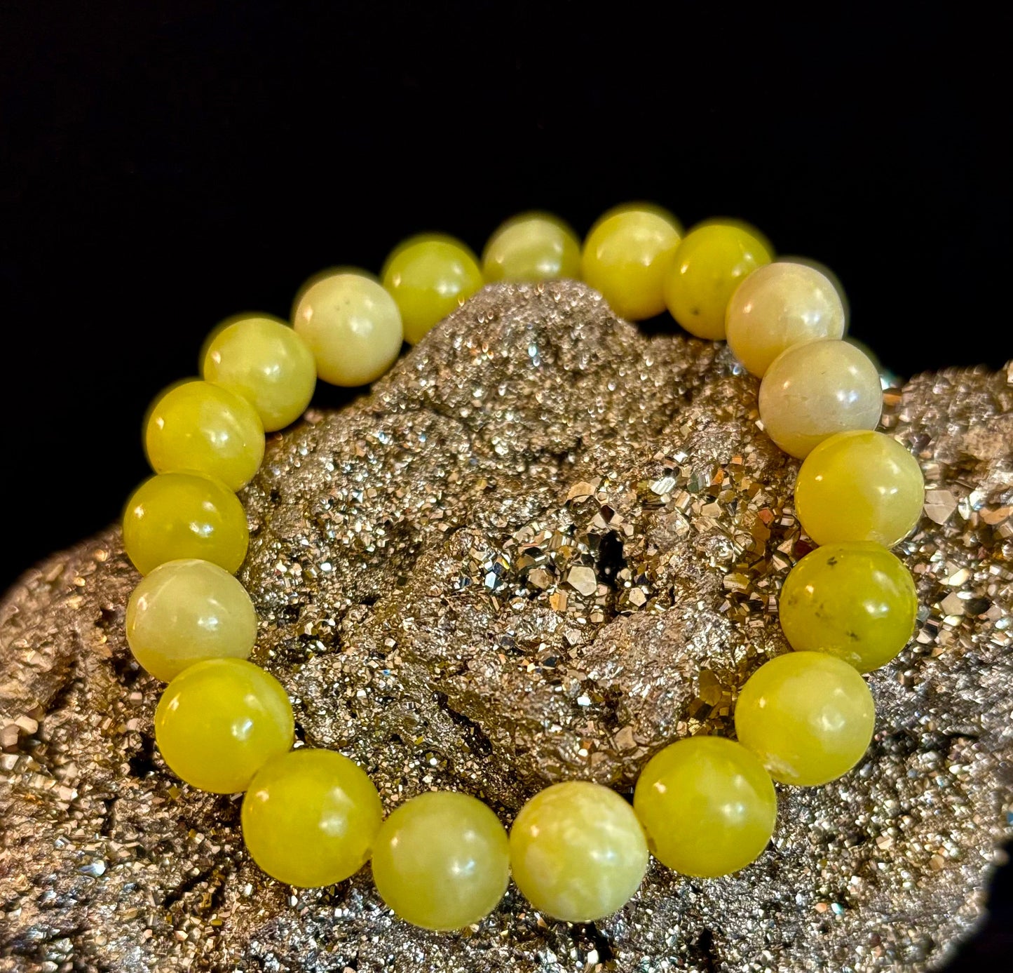 Pulsera de Cuentas de Jade Limón 8mm y 10mm – Joyas de Alegría, Abundancia y Energía Positiva con Infusión de Reiki