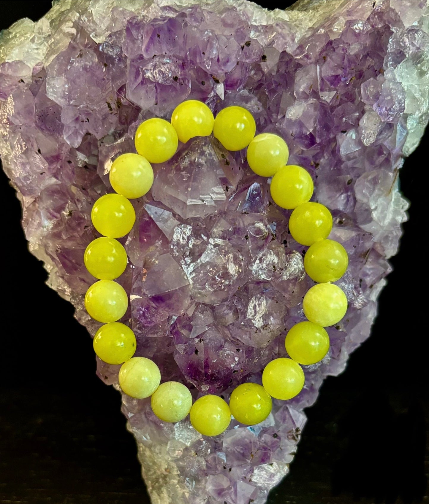 Pulsera de Cuentas de Jade Limón 8mm y 10mm – Joyas de Alegría, Abundancia y Energía Positiva con Infusión de Reiki