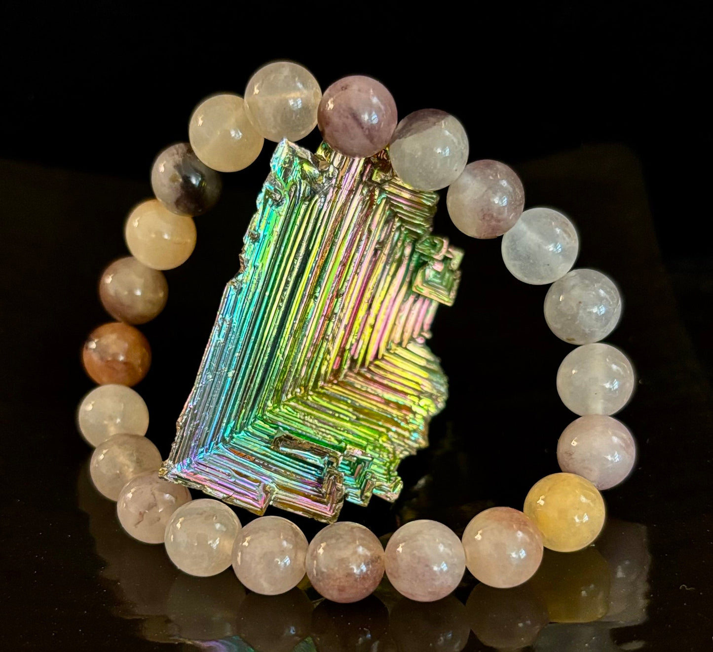 Elegante Pulsera de Cuarzo Natural – Energía Calmante y Estilo Atemporal