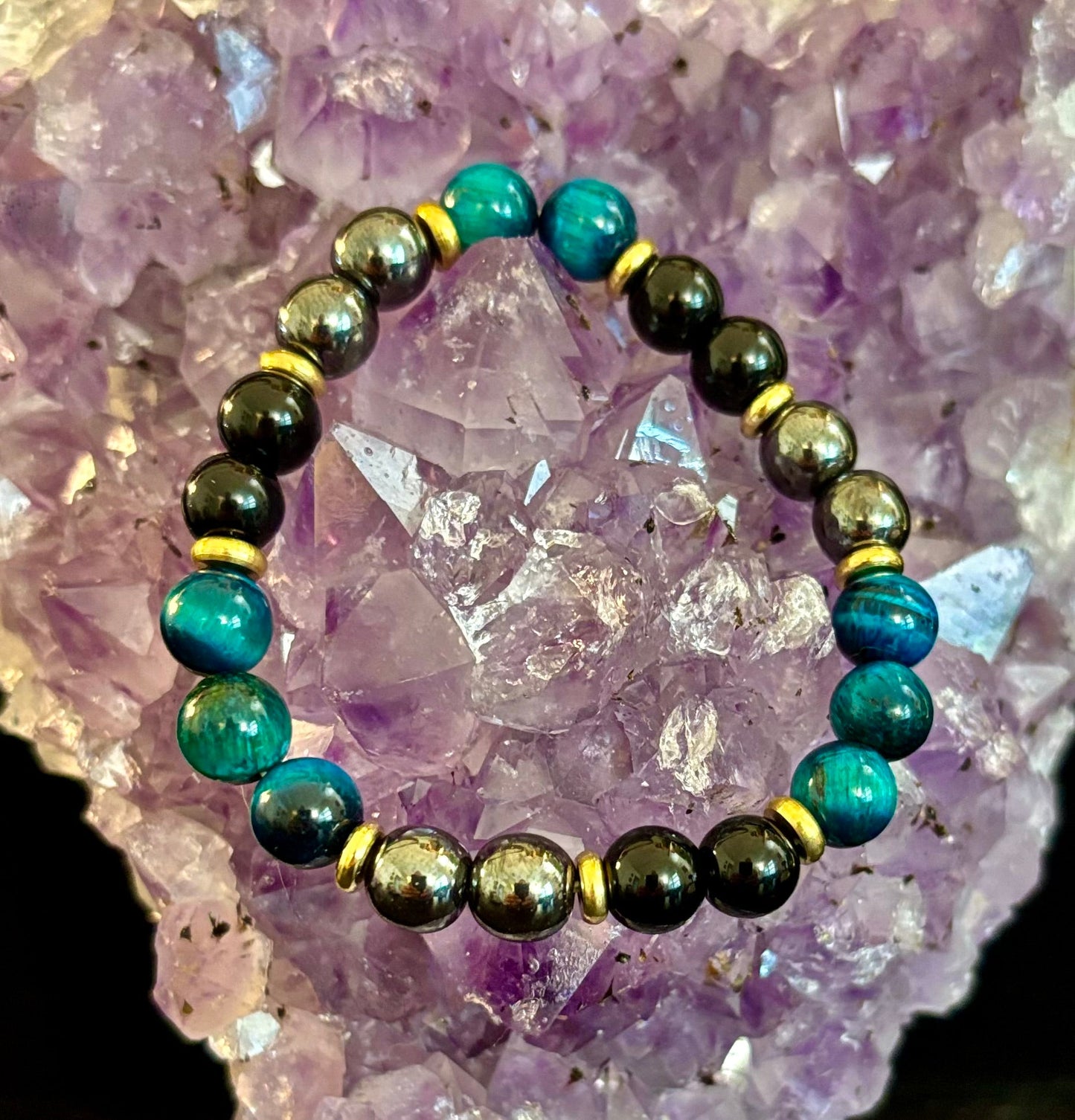 Pulsera de Ojo de Tigre Azul + Hematita + Ónix – Alivio de la Ansiedad, Fuerza y Concentración (8mm • Muñeca Mediana)