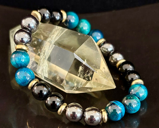 Pulsera de Ojo de Tigre Azul + Hematita + Ónix – Alivio de la Ansiedad, Fuerza y Concentración (8mm • Muñeca Mediana)