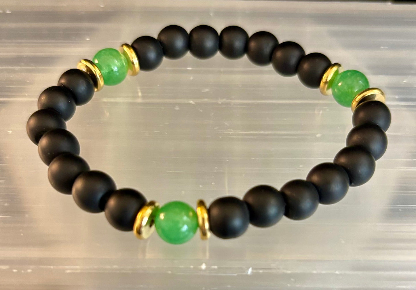 Pulsera de Abundancia y Conexión a Tierra con Ónix Negro Mate y Aventurina Verde Infundida con Reiki (Muñeca Mediana-Grande)