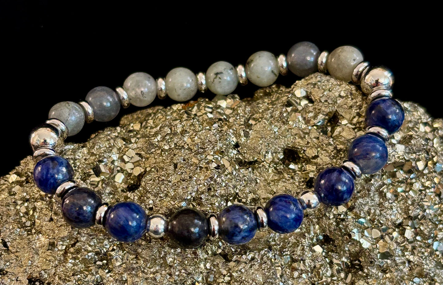 Pulsera de sodalita y labradorita con reiki para la intuición y la claridad (Muñeca mediana-grande)