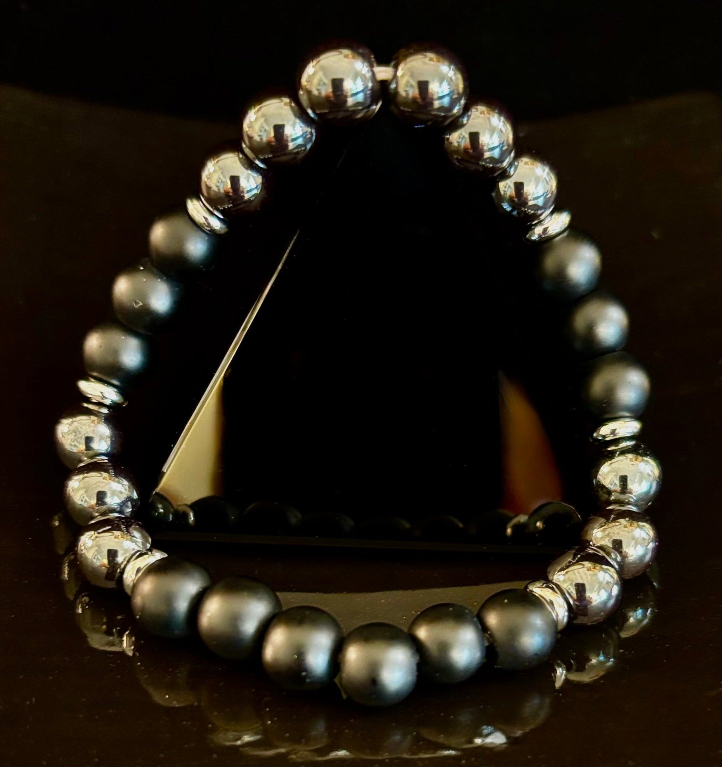 Pulsera de protección poderosa – Ónix negro y Hematita | Cuentas de 8 mm | Muñecas medianas a grandes