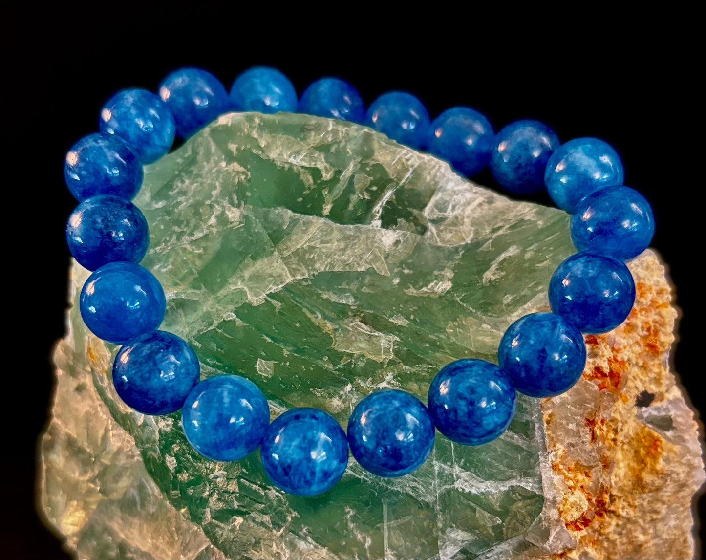Pulsera energética de apatita azul | Cuentas de piedra natural de 8 mm o 10 mm para claridad, concentración y motivación