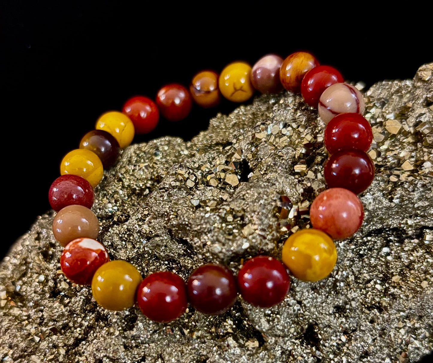 Pulsera de Mookaíta – Fuerza Interior, Energía Anclada y Vitalidad (Muñecas Medianas-Grandes)