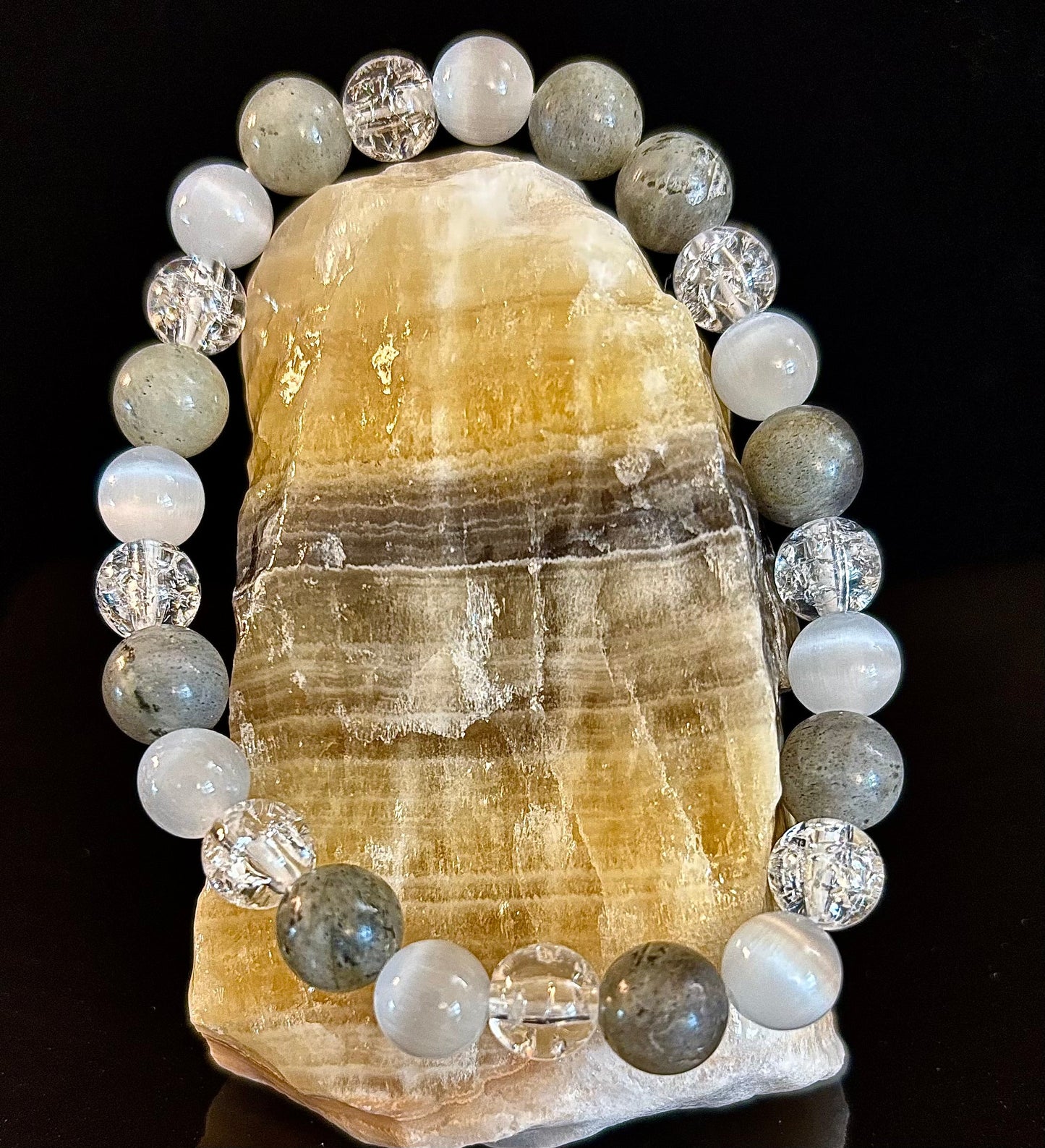 Pulsera Curativa de Trabajadores de la Luz Infundida con Reiki – Labradorita, Cuarzo Craquelado y Selenita