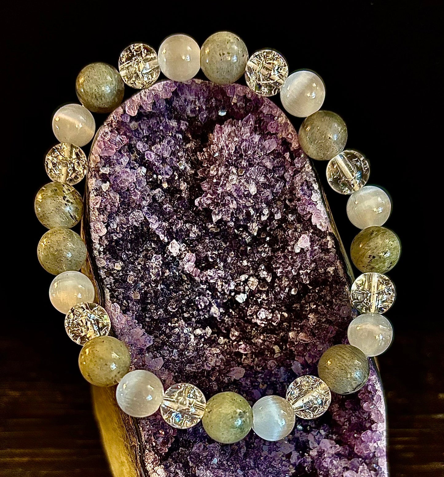 Pulsera Curativa de Trabajadores de la Luz Infundida con Reiki – Labradorita, Cuarzo Craquelado y Selenita