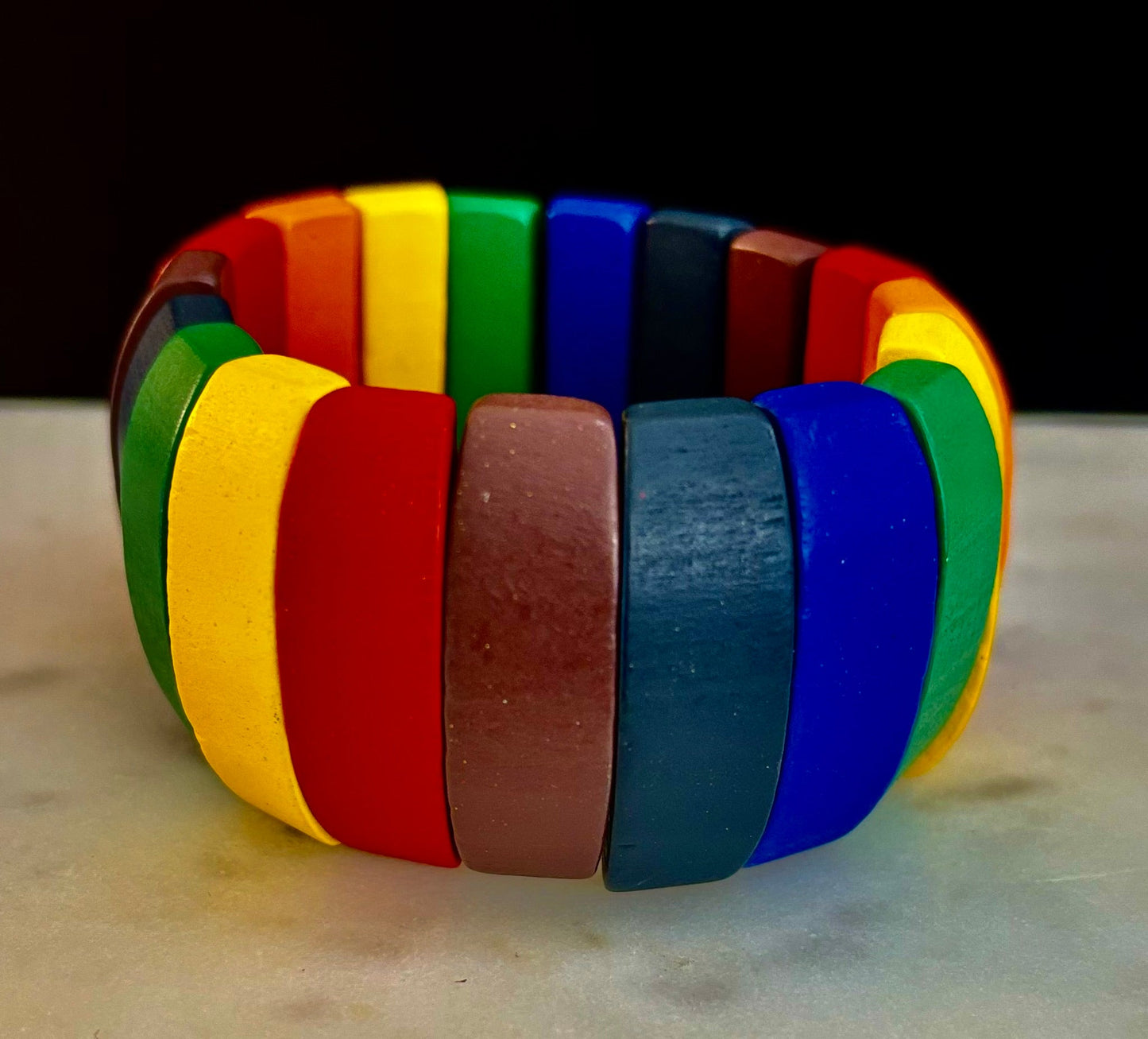 Pulsera de cuentas de madera ancha Orgullo Progresivo – Estilo bohemio vintage
