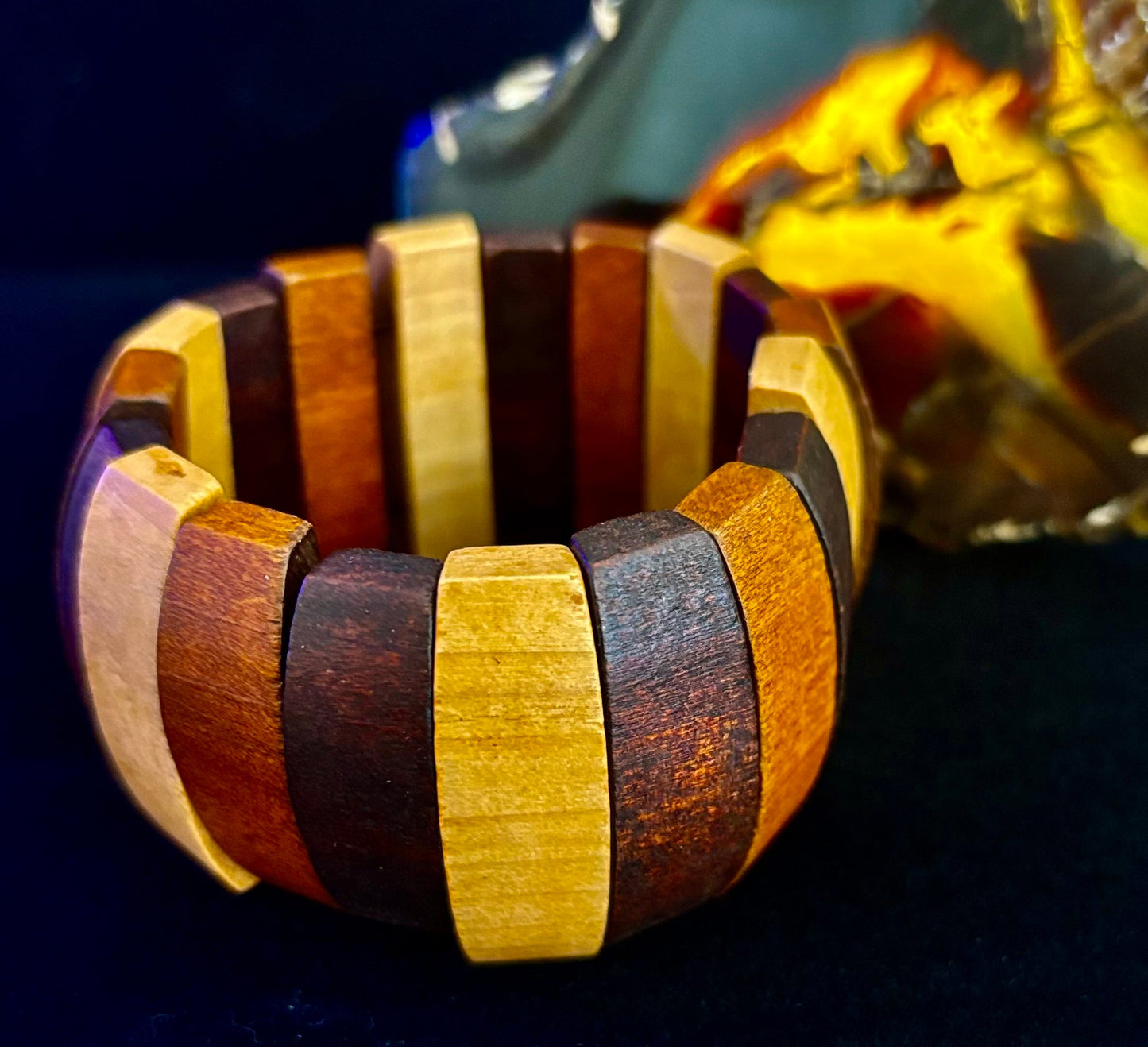 Pulsera Elástica de Cuentas de Madera Estilo Bohemio Literario – Tonos Marrones Degradados
