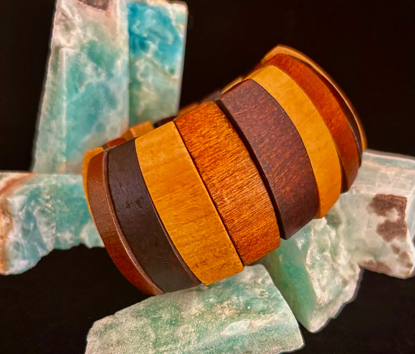 Pulsera Elástica de Cuentas de Madera Estilo Bohemio Literario – Tonos Marrones Degradados