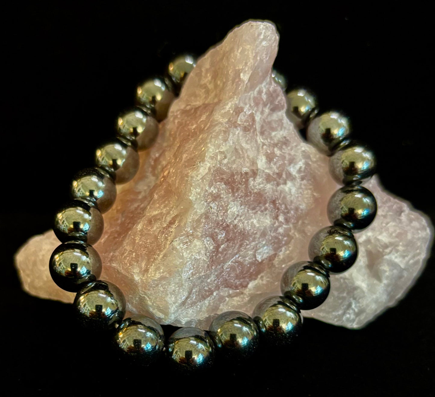 Pulsera de Hematita para Conexión a Tierra y Protección – Piedra Curativa para el Chakra Raíz para Confianza, Claridad y Estabilidad (Opciones de 6mm, 8mm, 10mm)