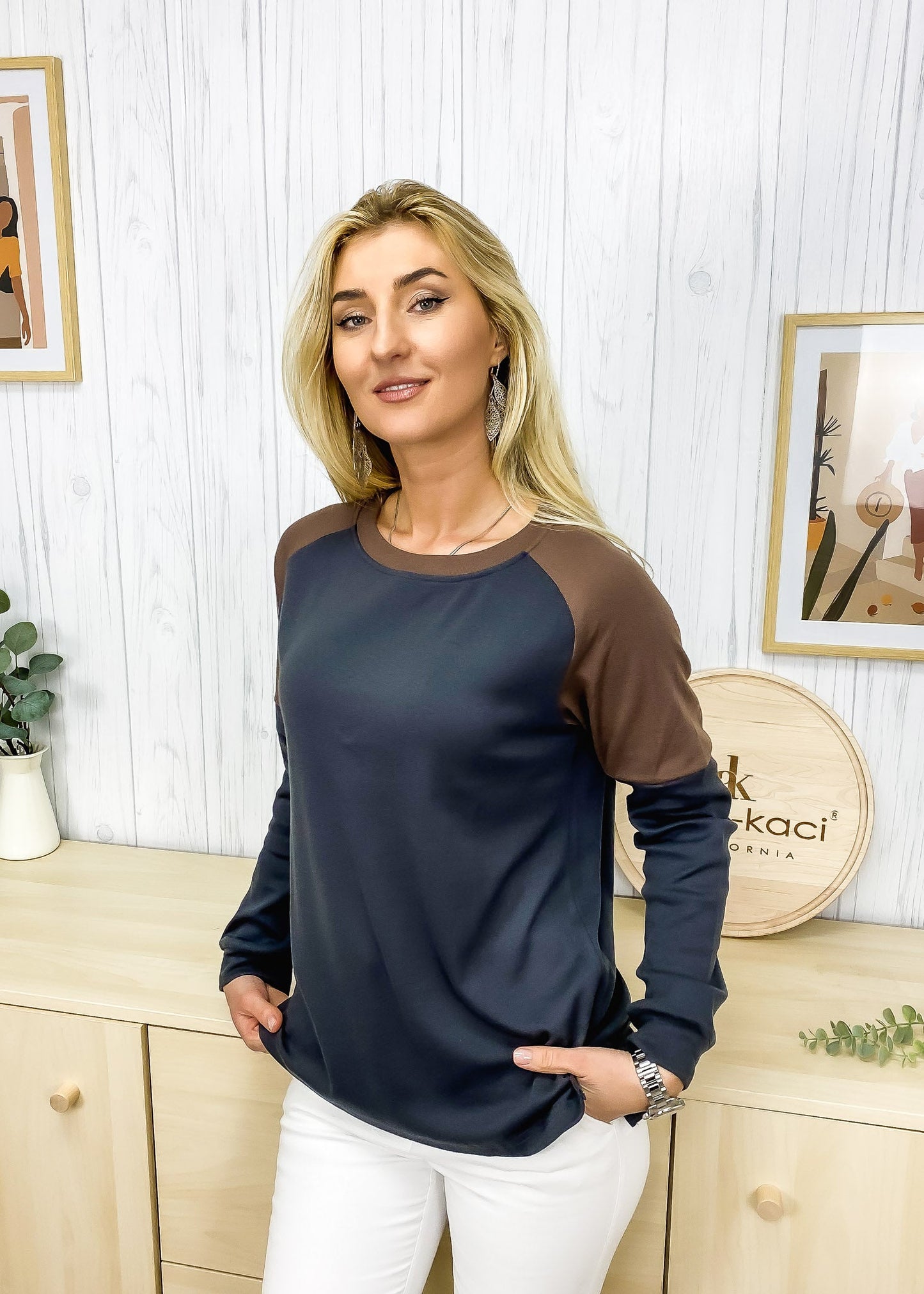 Sudadera informal de cuello redondo, blusas de manga larga con bloques de color y jerséis con aberturas laterales