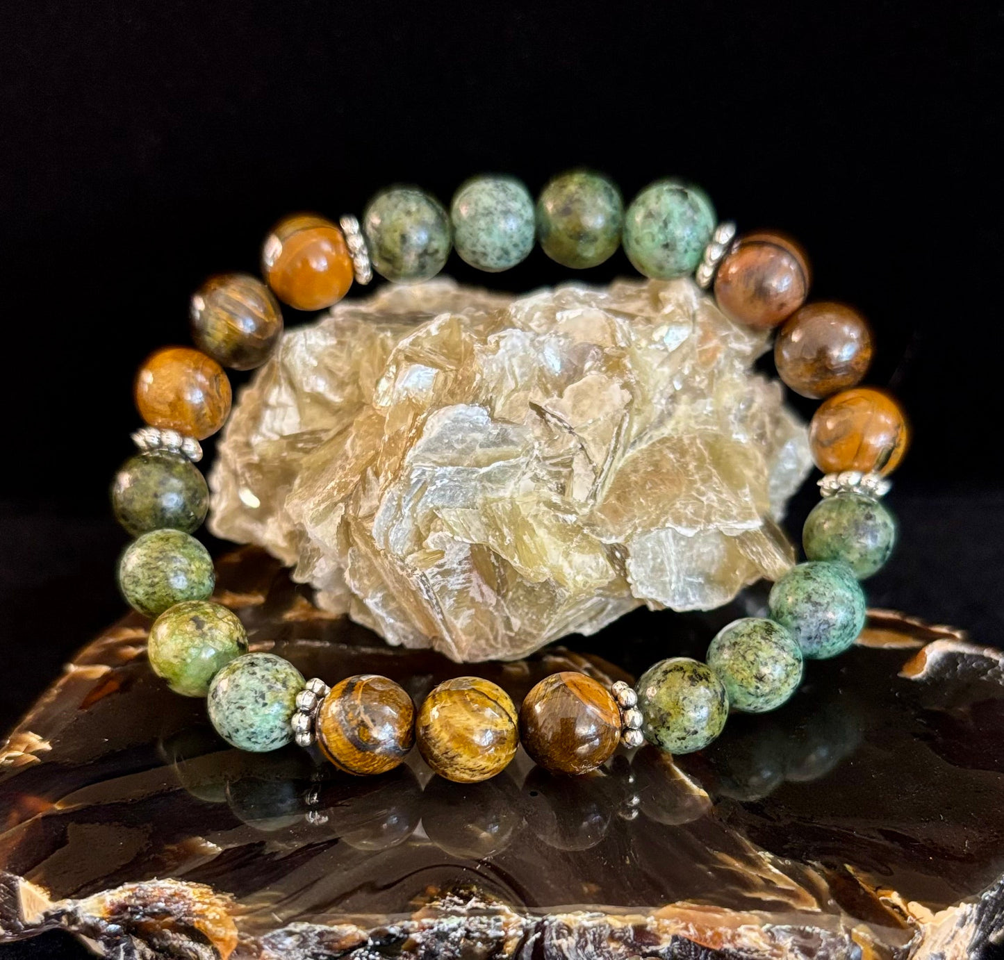 Pulsera de cuentas de ojo de tigre y turquesa africana para muñecas pequeñas – Aumenta la confianza y el coraje