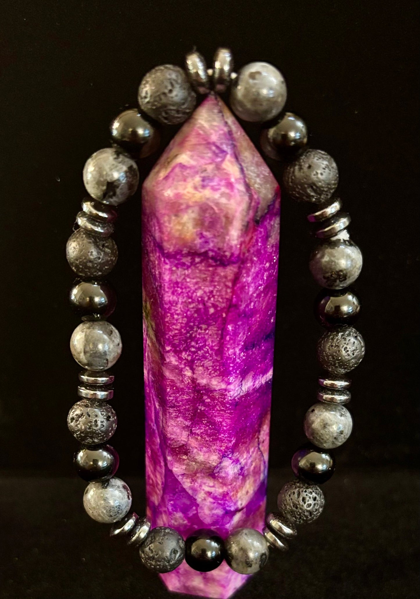Pulsera de guerrero místico para hombre – Labradorita, ónix negro y roca de lava con espaciadores de metal negro (se adapta a muñecas grandes)