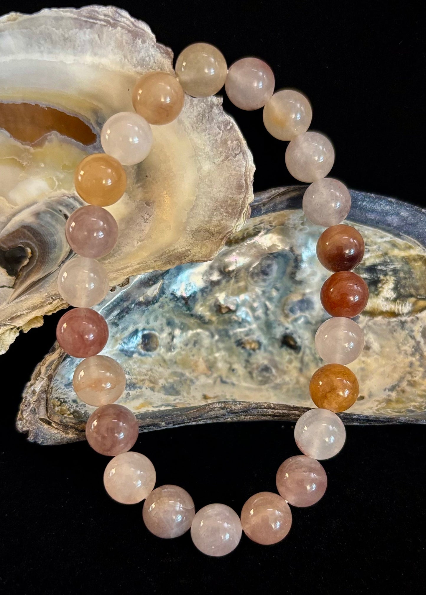 Pulsera de cuarzo con cuentas "Calma Costera" – Tonos de arena de playa de 8 mm para muñecas medianas 🌊🏖️