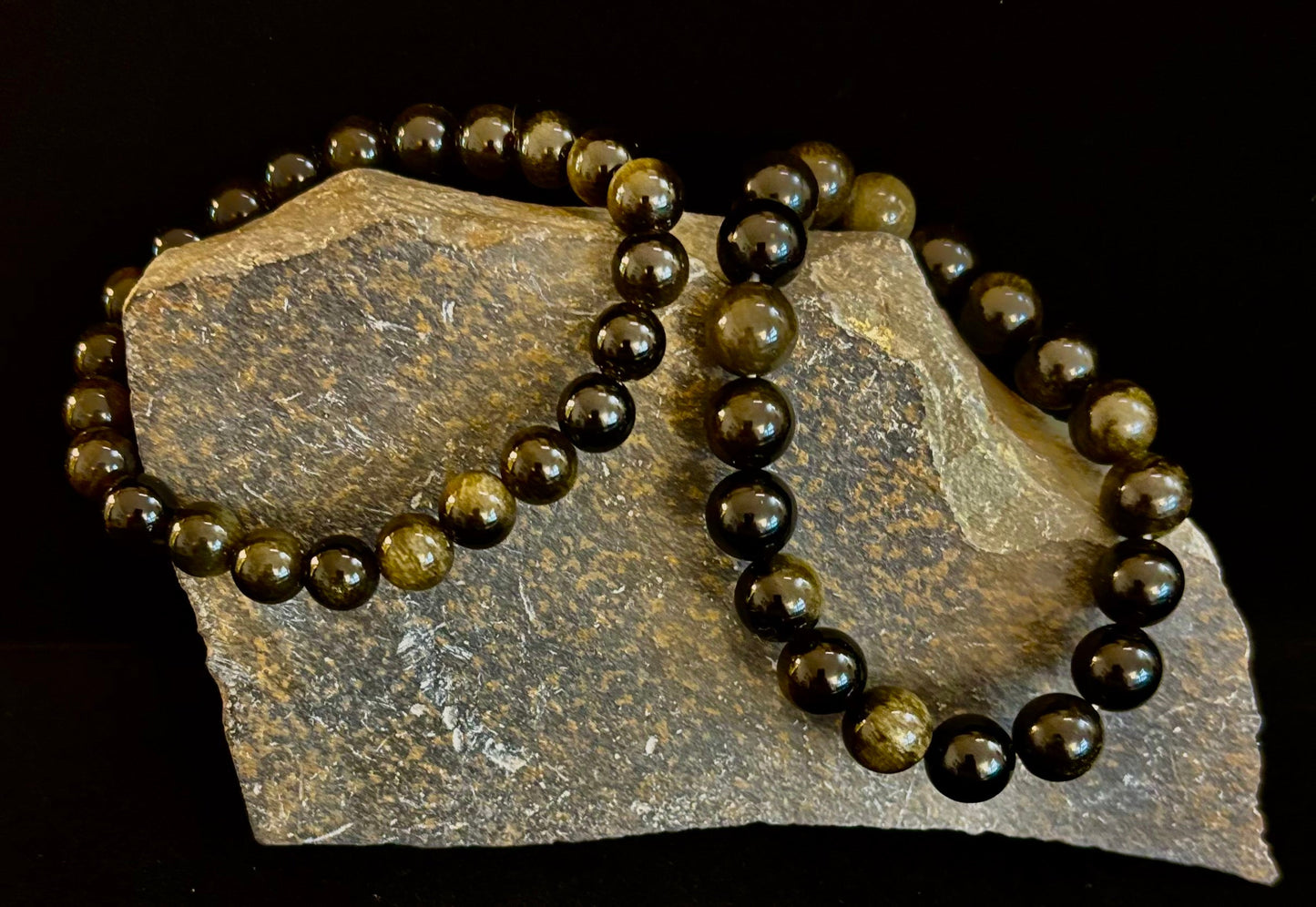 Pulsera protectora de obsidiana dorada – Cuentas de 8 mm y 10 mm para muñecas pequeñas a medianas 🖤✨
