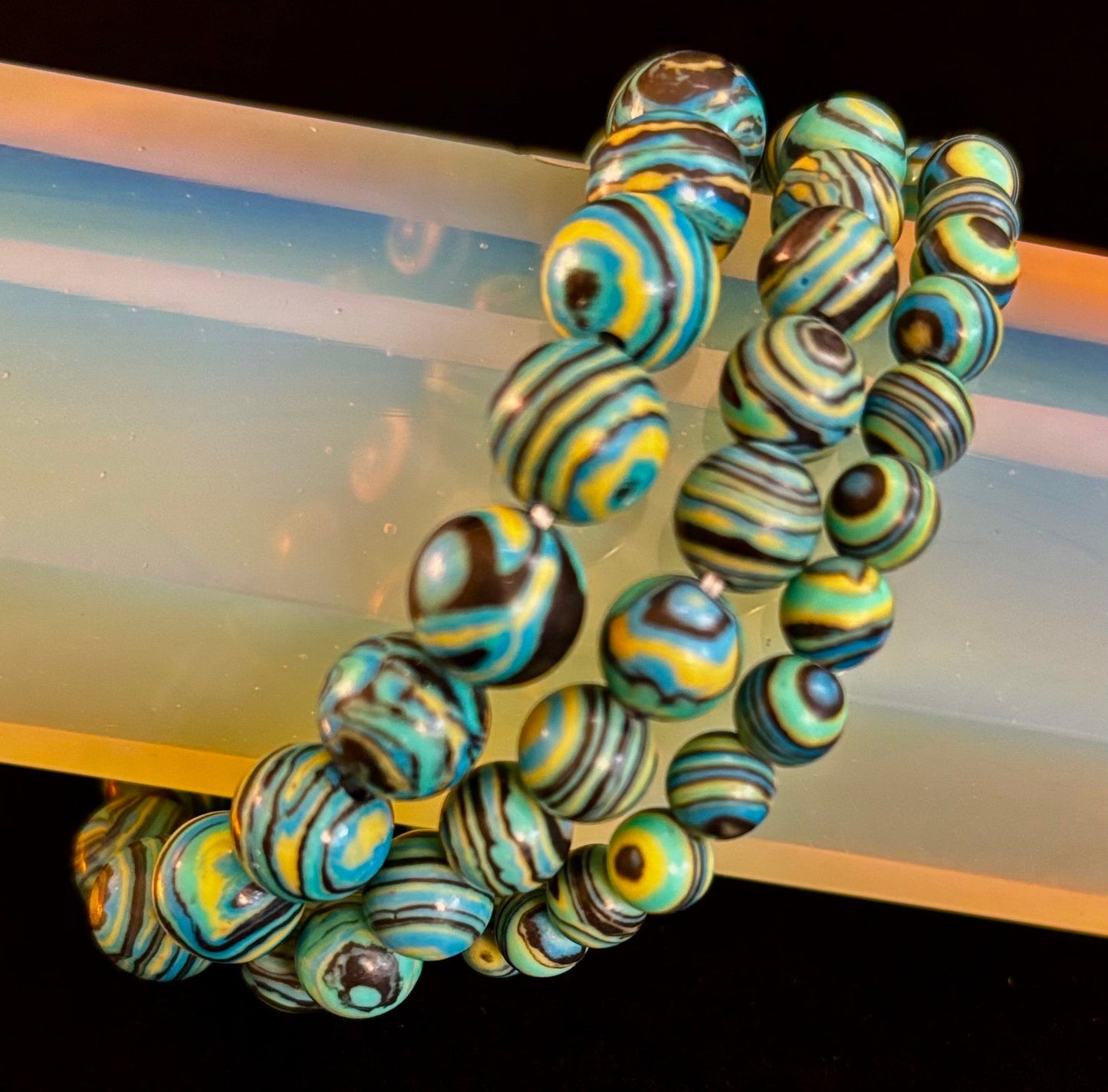 Pulsera de energía de malaquita azul profundo – Cuentas de 6 mm, 8 mm, 10 mm para muñecas pequeñas a grandes