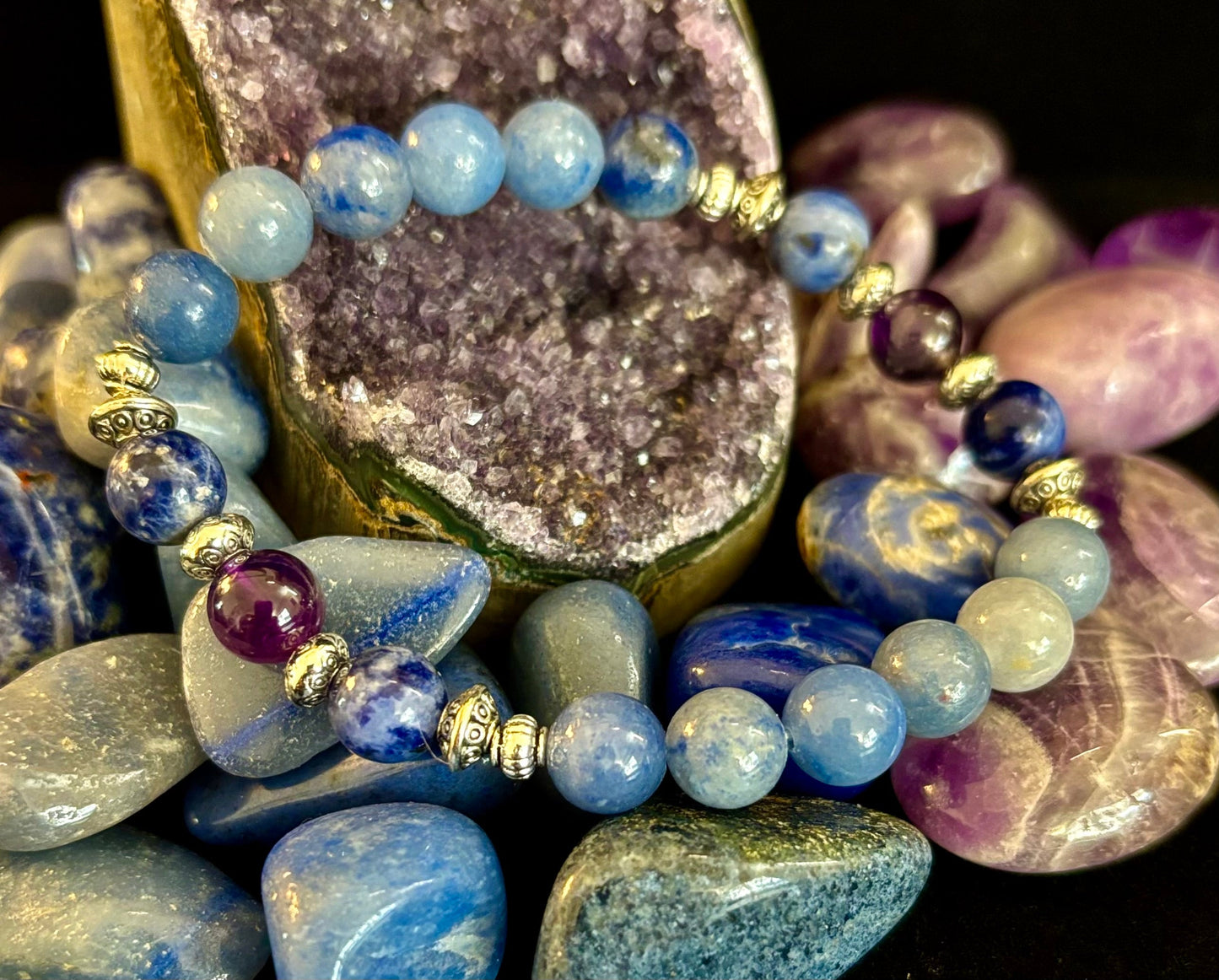 Pulsera de intención de apoyo para la ansiedad – Aventurina azul, sodalita y amatista | Piedras preciosas de 8mm