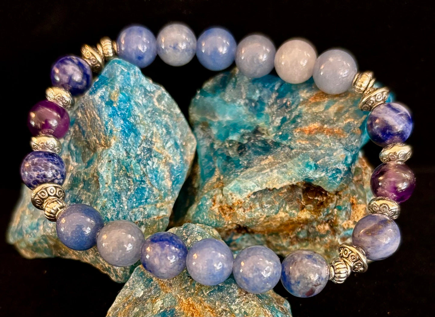 Pulsera de intención de apoyo para la ansiedad – Aventurina azul, sodalita y amatista | Piedras preciosas de 8mm