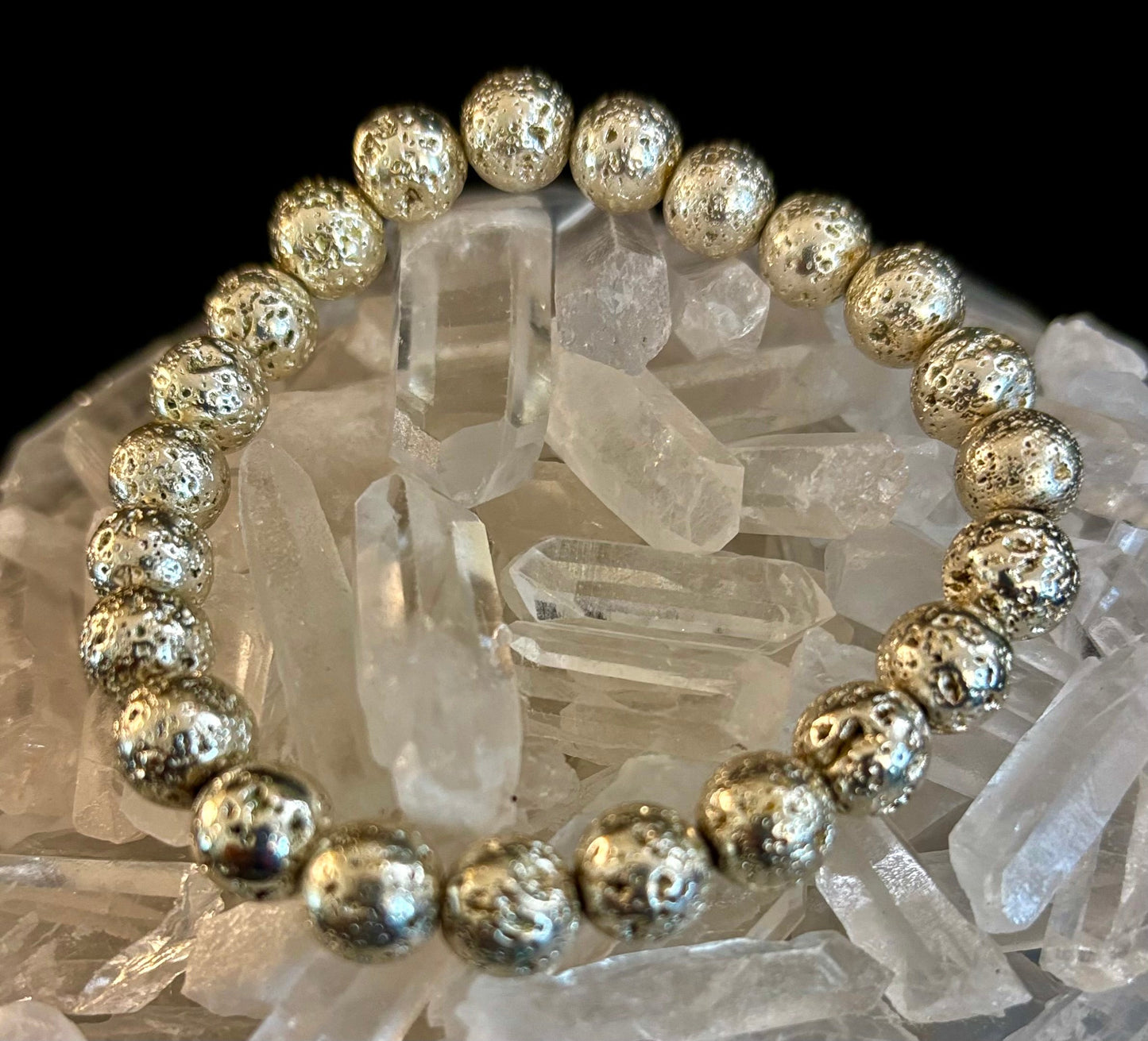 Pulsera de Roca de Lava Plateada – Energía de Conexión a Tierra con un Atrevido Estilo Metálico (6mm u 8mm) para Muñecas Medianas a Grandes