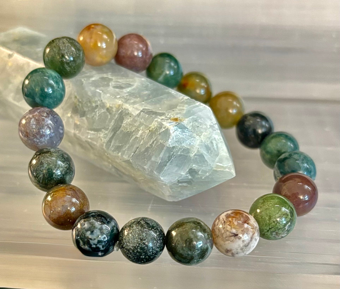 Pulsera de Ágata India 6mm, 8mm y 10mm – Joyería para Enraizar, Equilibrar y Proteger Infundida con Reiki (Múltiples Tallas de Muñeca)