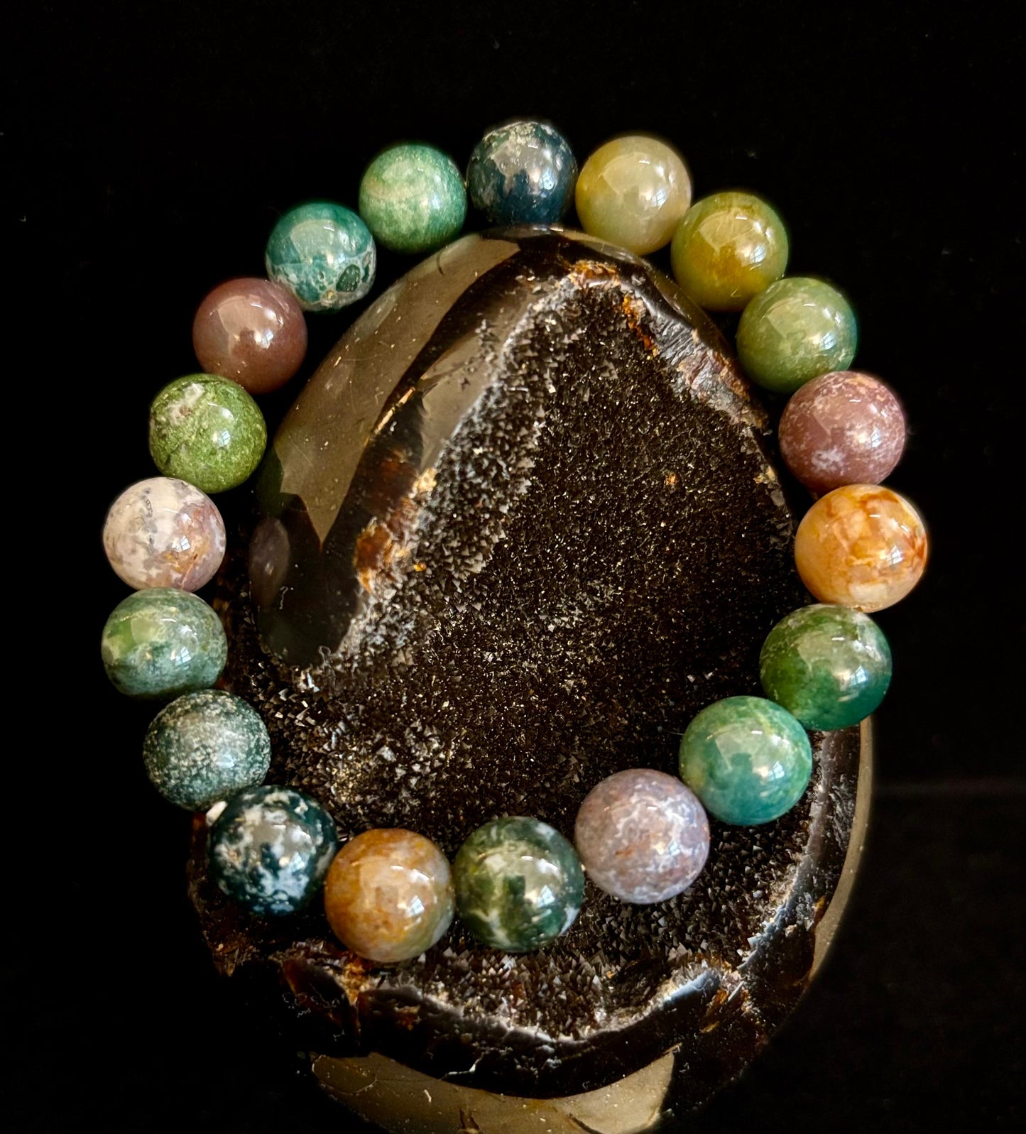 Pulsera de Ágata India 6mm, 8mm y 10mm – Joyería para Enraizar, Equilibrar y Proteger Infundida con Reiki (Múltiples Tallas de Muñeca)