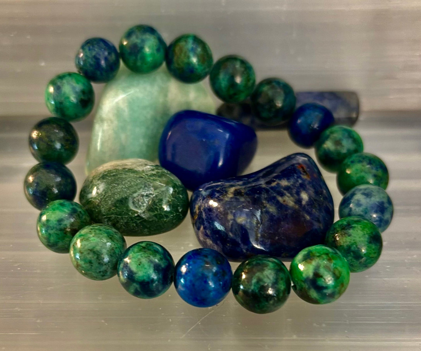Pulsera elástica de azurita con cuentas – Opciones de 8 mm y 10 mm | Claridad espiritual y sanación profunda