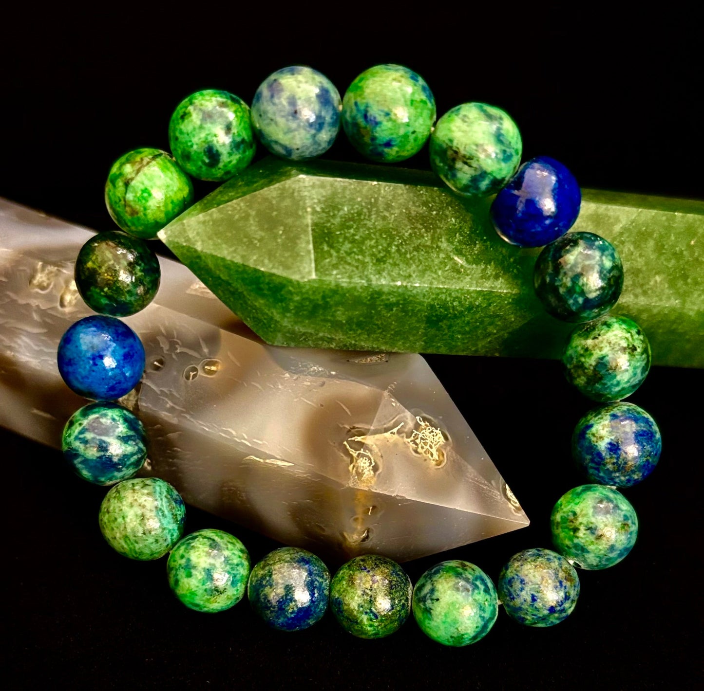 Pulsera elástica de azurita con cuentas – Opciones de 8 mm y 10 mm | Claridad espiritual y sanación profunda