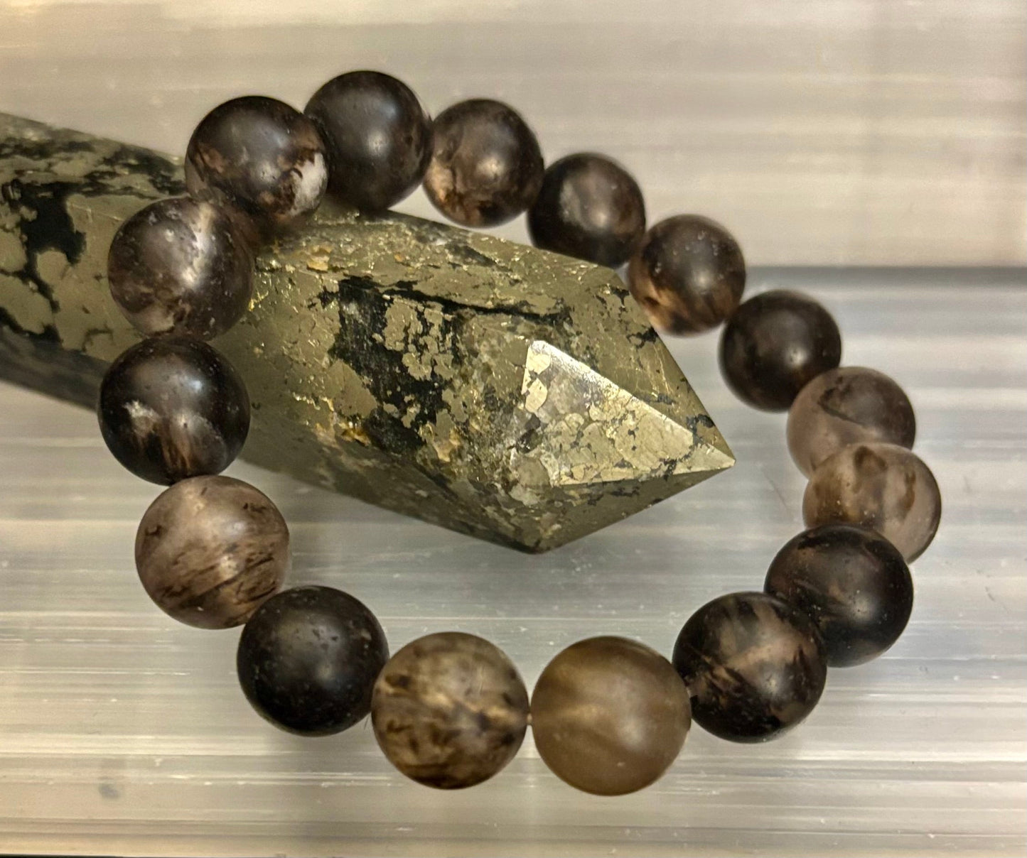 Pulsera elástica de piedra mate negra con sandía – Cuentas atrevidas de 12 mm | Energía de conexión a tierra y estilo audaz
