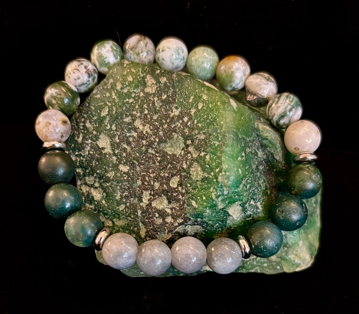 Pulsera de Ágata Árbol, Ágata Musgo y Jade Birmano – Energía Enraizada y Nuevos Comienzos