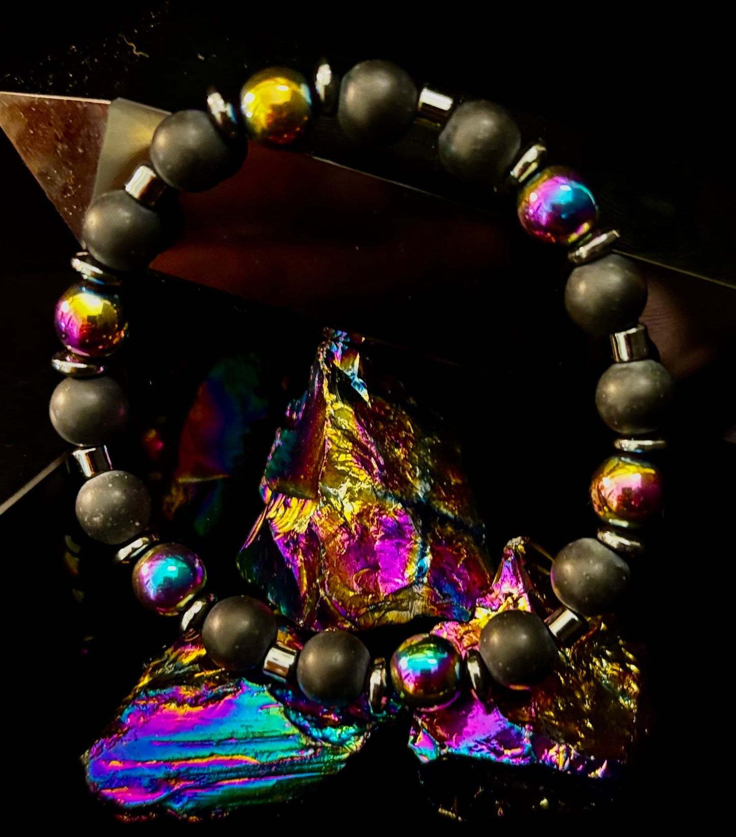 Pulsera elástica unisex de hematita y piedra natural – Ajuste mediano, estilo fusión elegante